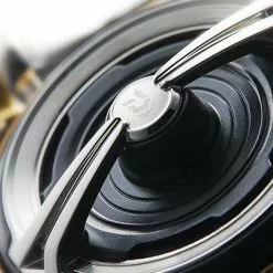 Daiwa 2020 Luvias LT (Made In Japan) 31 Daiwa 2020 Luvias LT (Made In Japan) -Spinning Reels Sales tec01 08aab695 2174 44af 92e5 537ced6b73d4